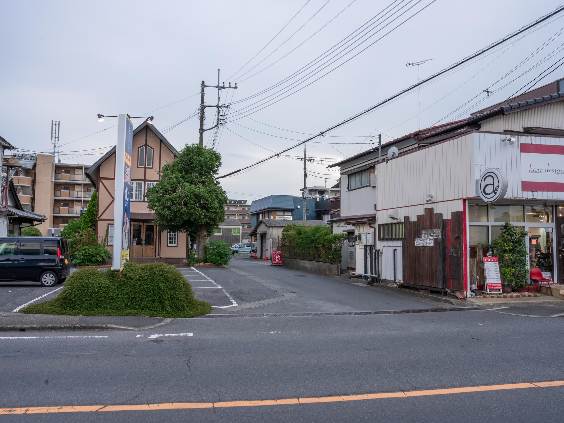 Chez Les Ange方面へ入る曲がり口